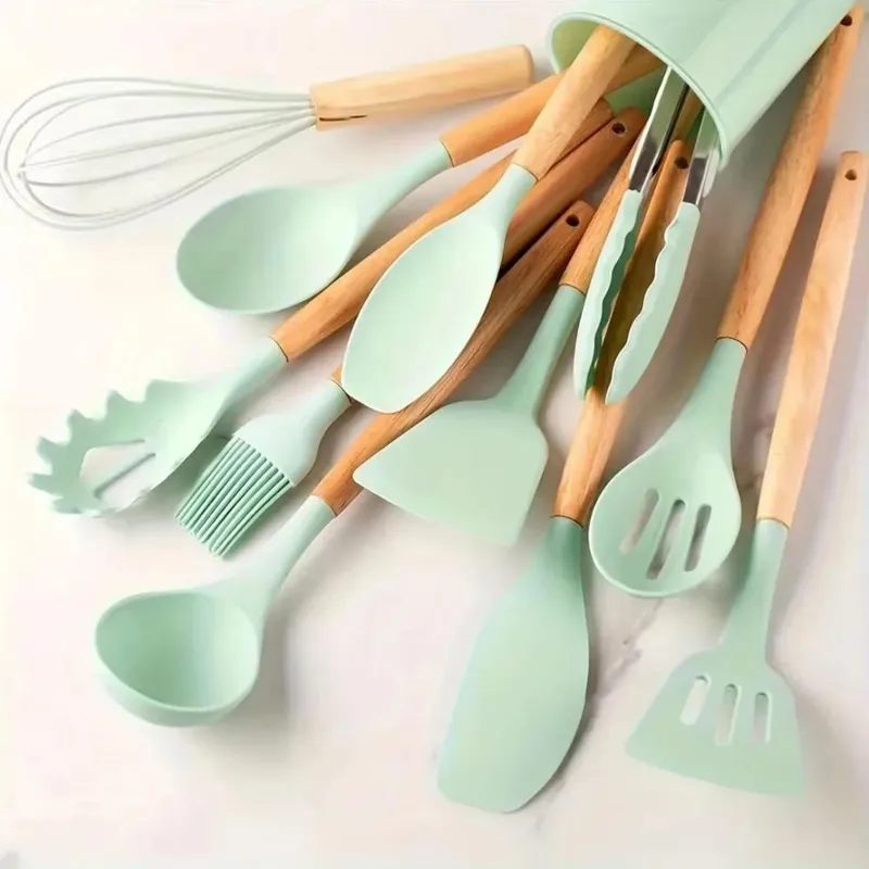 12PCS Set Perkakas Dapur Silikon dengan Pemegang - Set Alat Memasak Pemegang Kayu Tahan Panas Tahan Panas dengan Spatula Pemukul Penyepit & Sudu untuk Keperluan Rumah — image 9