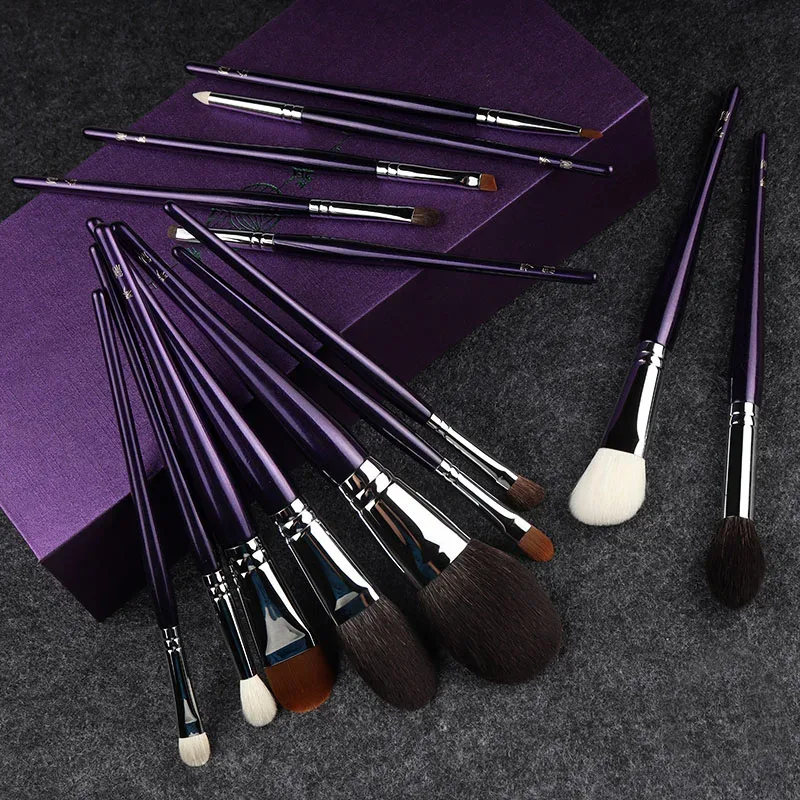Sada profesionálních ručních štětců na make-up s pudrovým štětcem na oční stíny Sada měkkých štětců na make-up kozích vlasů Saikoho — image 2