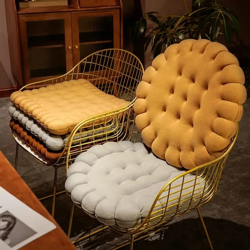 Echtes Keks-Form-Plüschkissen, weiches kreatives Kissen, Stuhl, Autositz-Pad, dekoratives Keks-Tatami-Rückenkissen, Sofa, Zuhause — image 6