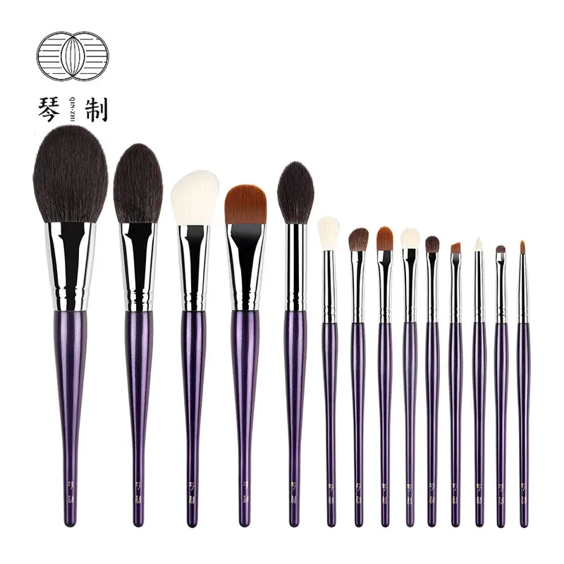 Sada profesionálních ručních štětců na make-up s pudrovým štětcem na oční stíny Sada měkkých štětců na make-up kozích vlasů Saikoho