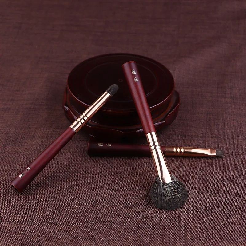 Professional Handmade Make Up Brush Set Soft Synthetic Fiber Short Handle Travel Portable Makeup Brushes Kit