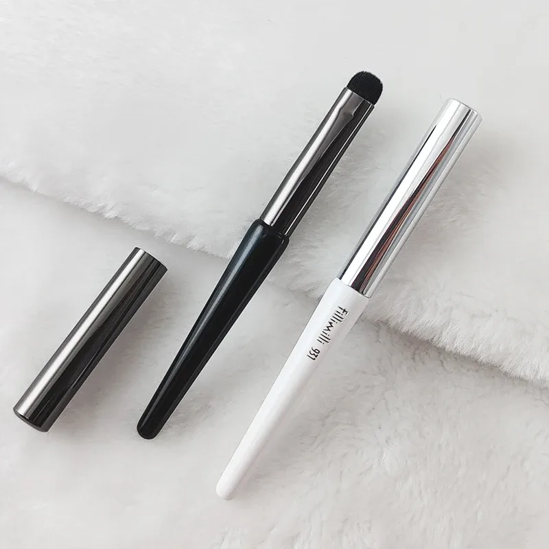1pc 口紅ブレンドメイクブラシ精密アイシャドウメイクアップブラシドーム型小型ポータブルリップブラシとケース 931 合成 ha — image 3