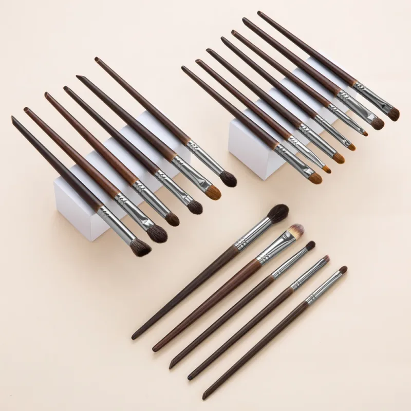 Zestaw pędzli do makijażu OVW Pro Cień do powiek Podkład w proszku Eyeliner Pędzel do makijażu ust Zestaw kosmetyków kosmetycznych Hot — image 5