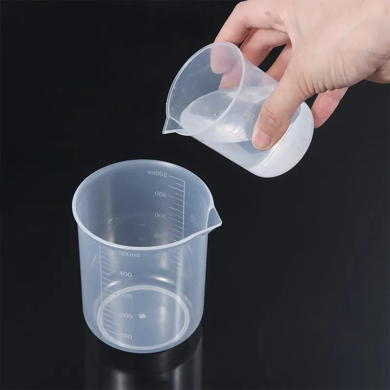 ถ้วยตวงพลาสติกโปร่งใสห้องปฏิบัติการ Beaker สำเร็จการศึกษาของเหลวเหยือกถ้วยครัวเบเกอรี่ทำอาหารการวัดขนาดคอนเทนเนอร์ — image 3