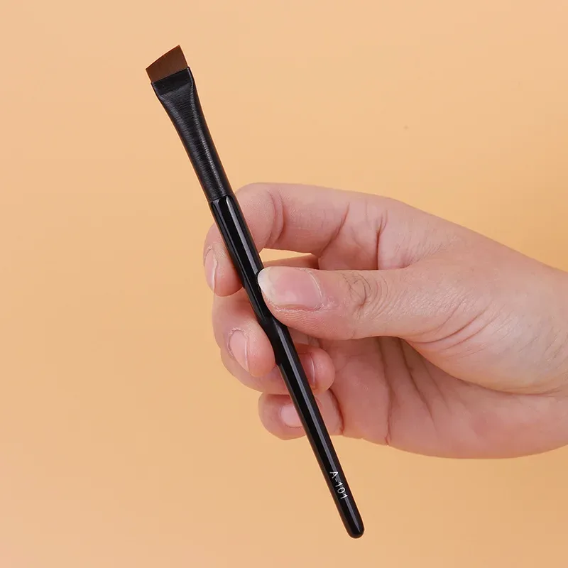 brow brush