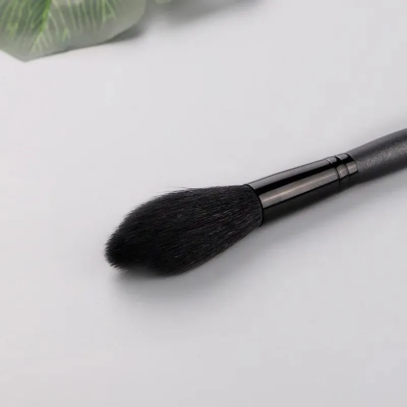 Chichodo 1 Piece Buffing makeup brushes Highlighter Wood handle Blusher Powder contour Make up brushes Buhok ng Kambing — image 2