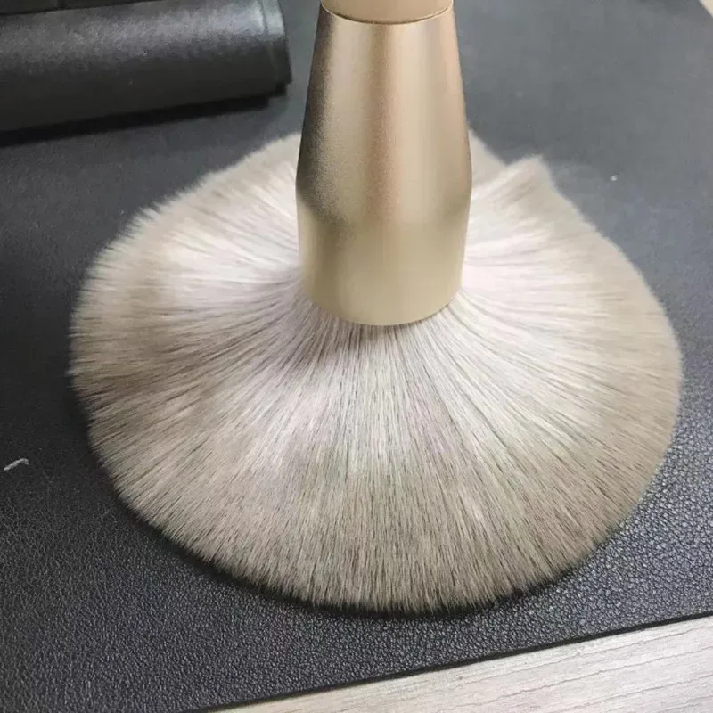 1pcs Large Powder Makeup Brush Contour Blusher Concealer Cosmetics Brushes Foundation Cosmetic Beauty Tools pinceis de maquiag — image 6