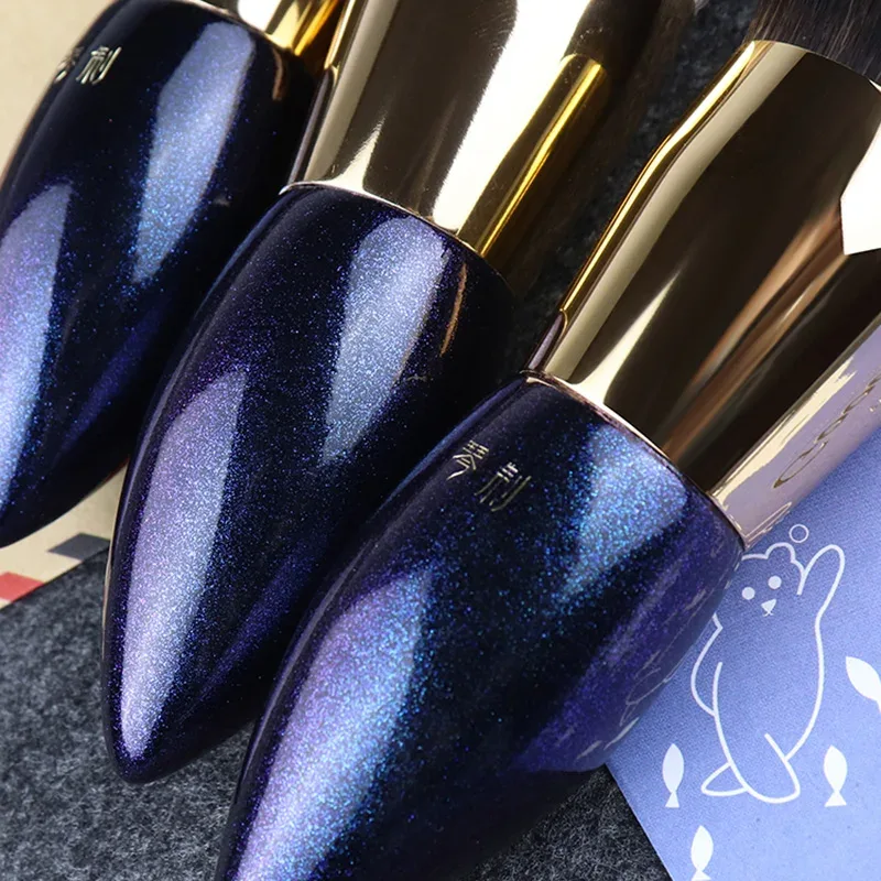 Professioneller handgemachter Make-up-Pinsel mit kurzem Griff, Gesichtspuder- und Foundation-Pinsel, weiche Make-up-Pinsel aus synthetischen Fasern — image 5