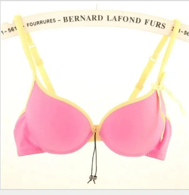 ปิดด้านหน้า Push Up Bra Panty ชุดผู้หญิงสีทึบสีแดง Rose สีแดงสีเหลืองชุดชั้นในวาเลนไทน์งานแต่งงานทุกวันหญิงชุดชั้นใน