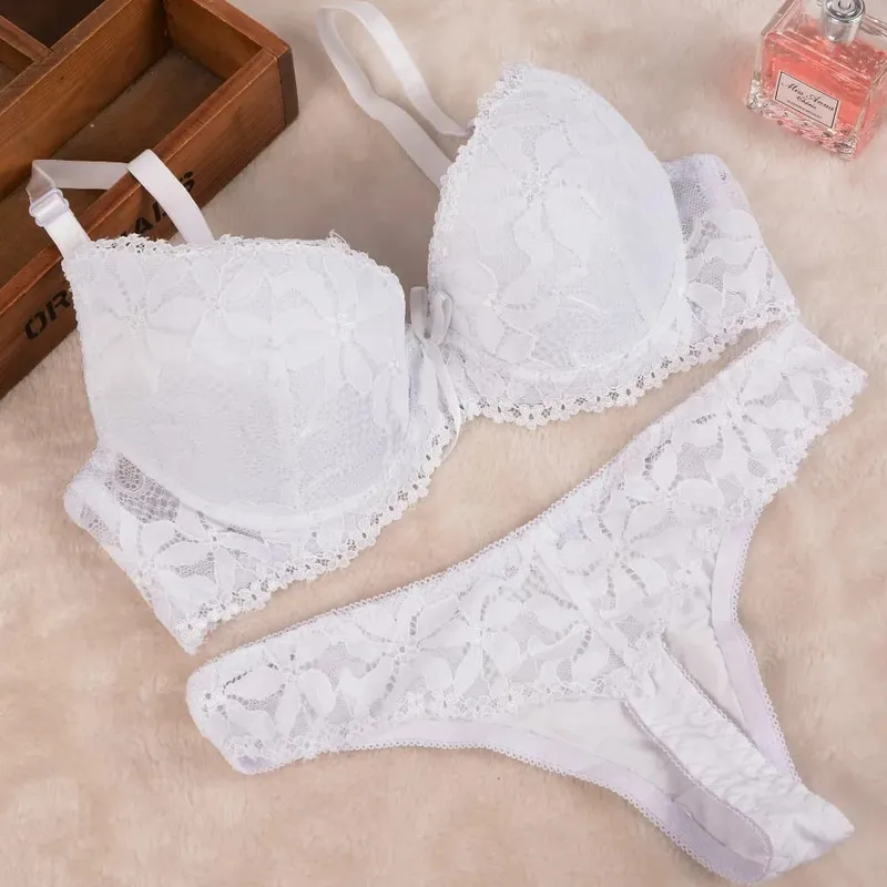 [Economico] Nuovo set reggiseno con ricamo in pizzo 2019 Set donna intimo push up taglie forti Set reggiseno e slip 32 34 36 38 Coppa ABC per donna