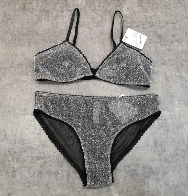 Wriufred-Conjuntos de sujetador cómodos, ropa interior de copa triangular salvaje tentación, conjuntos de lencería Sexy ultrafina dorada y plateada — image 6