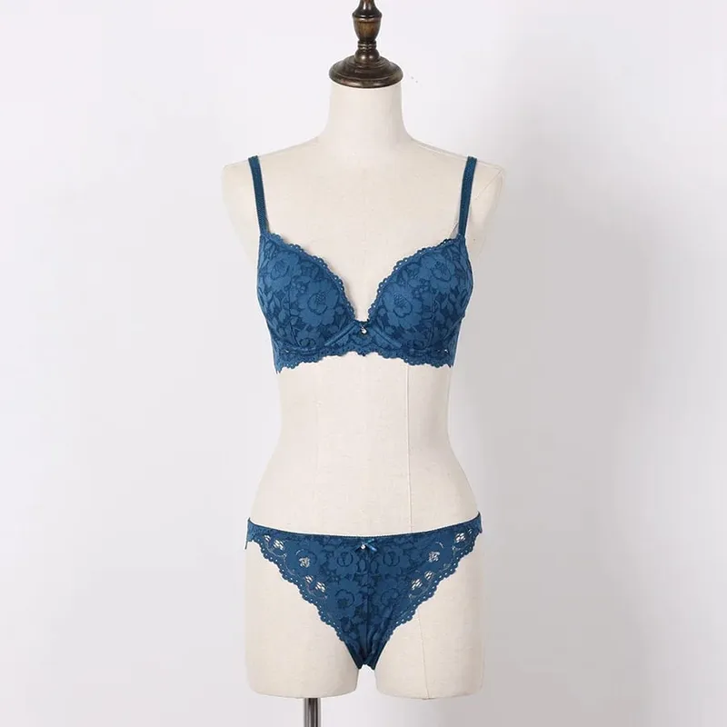Push Up Bra Set Embroidery Lace Bra and Panties Set Thick Cup U Backless Everyday Lingerie Underwear Women Brassieres — image 4