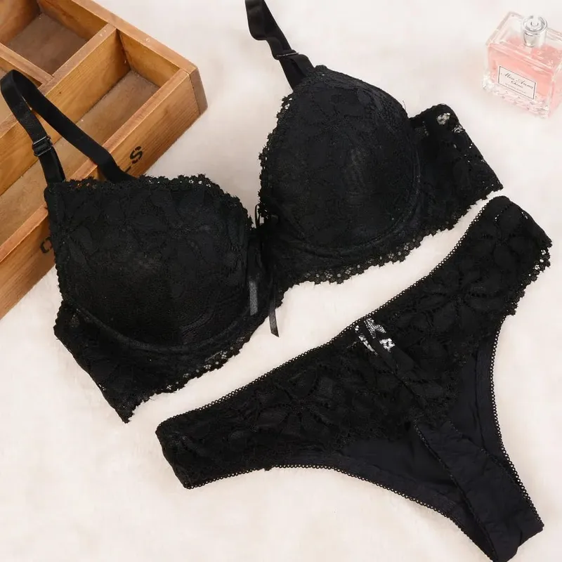 [Economico] Nuovo set reggiseno con ricamo in pizzo 2019 Set donna intimo push up taglie forti Set reggiseno e slip 32 34 36 38 Coppa ABC per donna