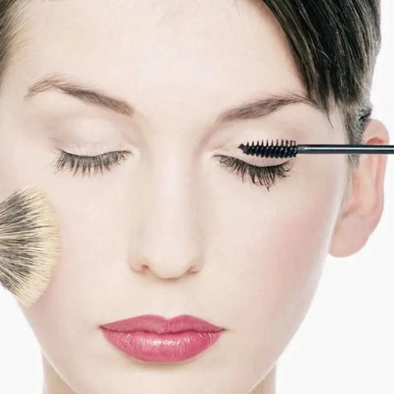 Fadvan 50 st/pack Silikonborstar Engångsögonfransverktyg Kam Mascara trollstavar Sminkborstar Individuell applikatorsats för ögon — image 2