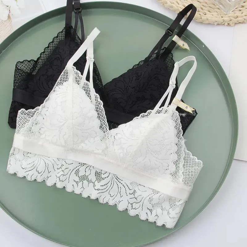 Trådløs bomuldskop med fuld blonder, behageligt dameundertøjssæt Soft-cup trekant bralette og gennemsigtige trusser bh lingeri — image 2