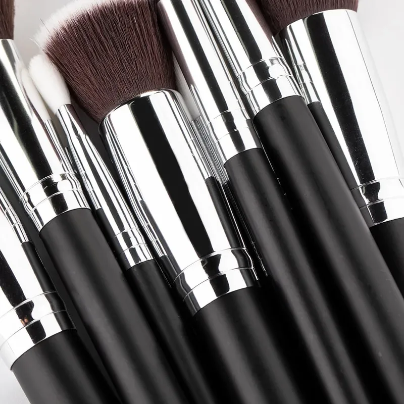 15 stk Professionelle make-up børster Sæt Makeup Power Brush Make Up Skønhedsværktøj Blødt syntetisk hår med læderetui — image 4