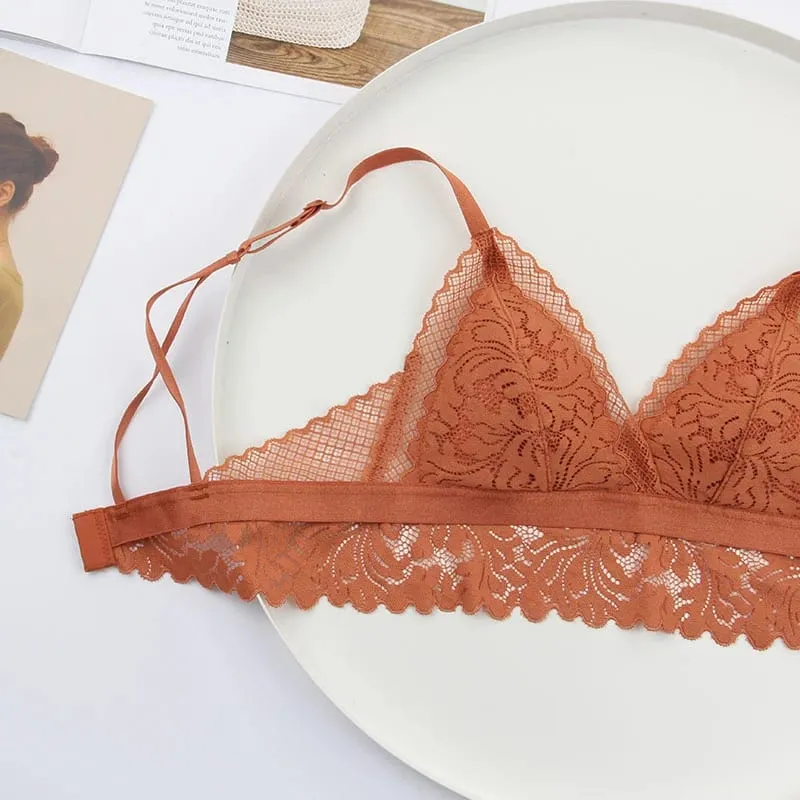 Trådløs bomuldskop med fuld blonder, behageligt dameundertøjssæt Soft-cup trekant bralette og gennemsigtige trusser bh lingeri — image 3