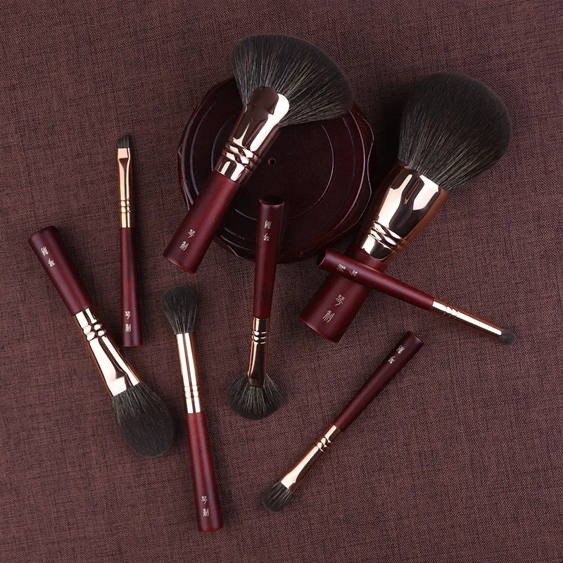 Professional Handmade Make Up Brush Set Soft Synthetic Fiber Short Handle Travel Portable Makeup Brushes Kit