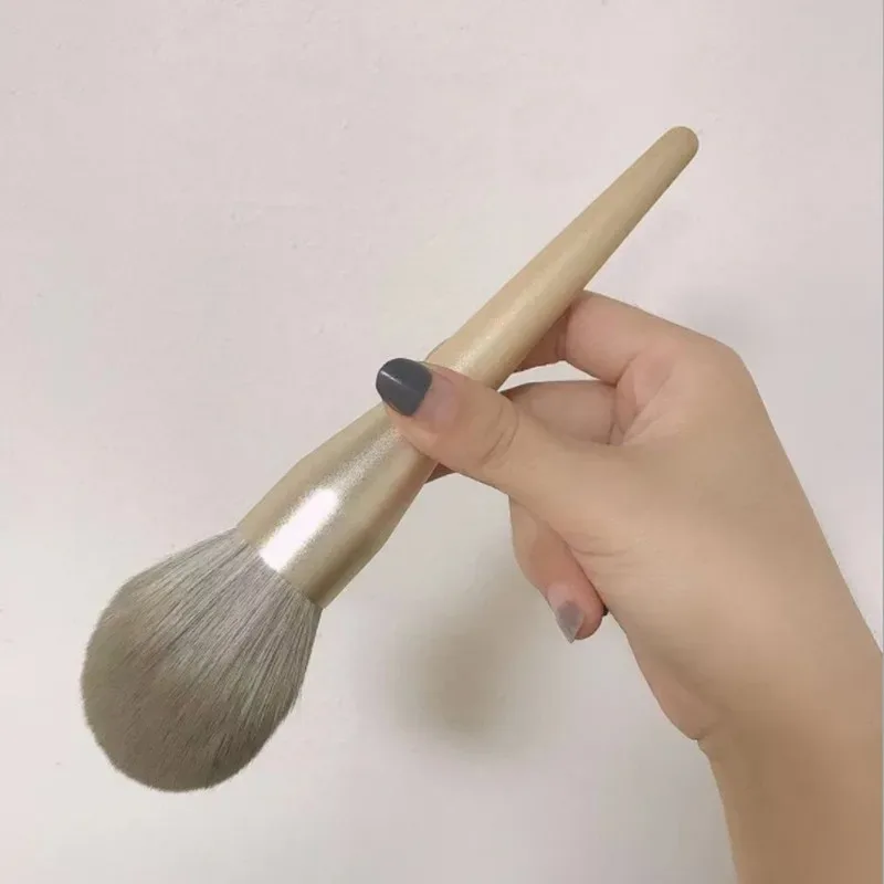 1pcs Large Powder Makeup Brush Contour Blusher Concealer Cosmetics Brushes Foundation Cosmetic Beauty Tools pinceis de maquiag — image 3