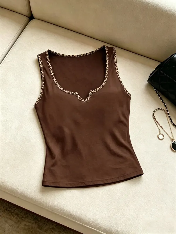 ผู้หญิงสีทึบเสื้อกล้ามลำลองมีรอยบาก V คอแบบแขนกุด Cami ด้านบน — image 4