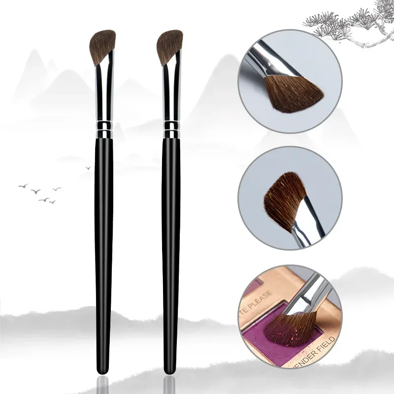 Set Berus Pembayang Mata 2/4pcs Penyerlah Kelopak Mata Rambut Kuda Lembut Berbaring Berus Mekap Ulat Sutera Alat Mekap Mata — image 9