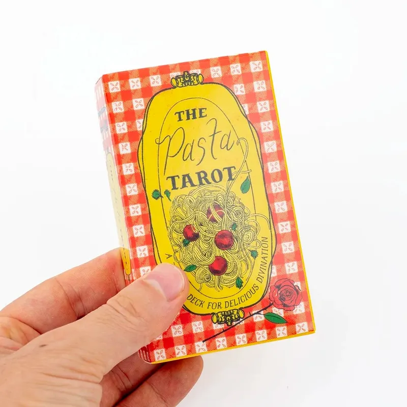 Pasta Tarocchi Gioco da tavolo con mazzo di 78 carte 10,3x6 cm Deliziosa divinazione Rispondi alle tue domande e manifesta i desideri più succosi — image 3