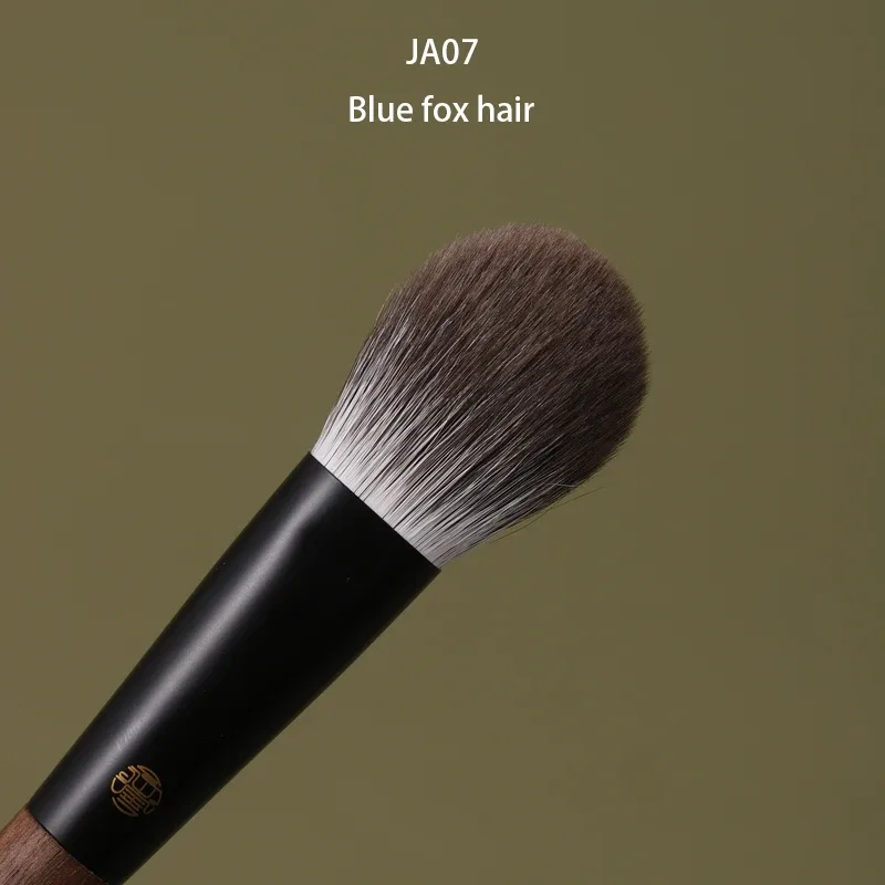 Professionelle håndlavede makeup børster 1 PC blødt egern Ræve Heste Gedehår Fladt Runde Blush Børste Valnød Håndtag Make Up Børste