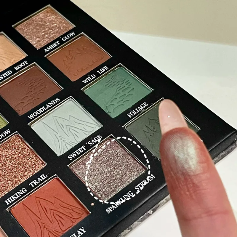 24 สี METALLIC Glitter อายแชโดว์ Matte Shimmer Eye Shadow แต่งหน้าแผ่น Earth Powder Punk Smoky Dark สีเขียวอายแชโดว์ Make Up — image 5