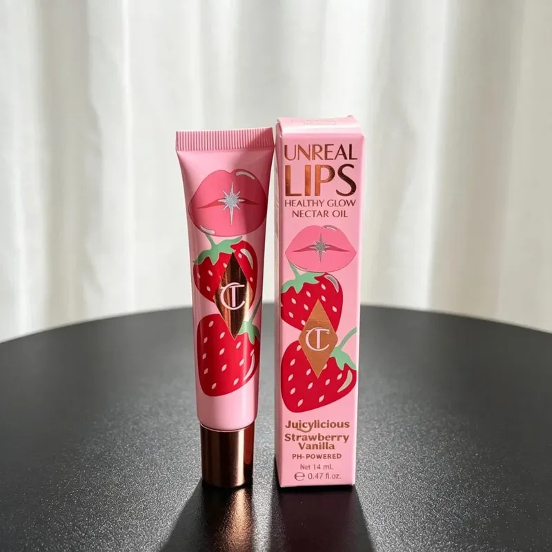 Charlotte Tilbury Lipgloss, feuchtigkeitsspendend, feuchtigkeitsspendend, seidig, Peeling, langanhaltend, kaschierend, Alltagskosmetik, mit Verpackung — image 8
