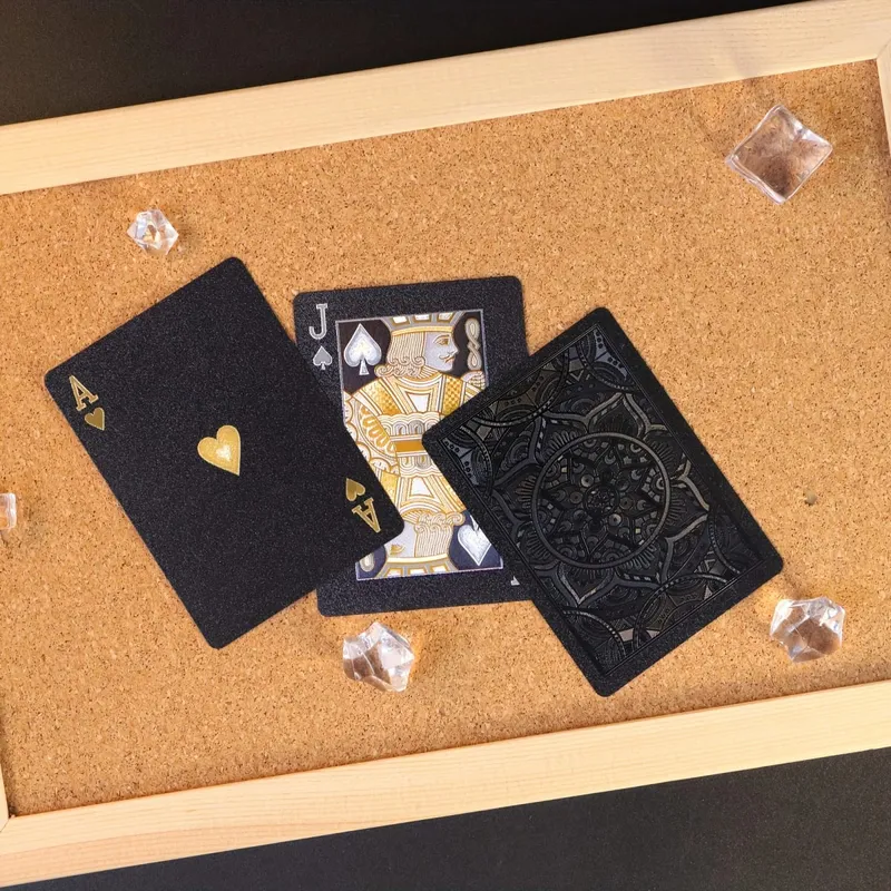 Black Gold Spielkartenspiel; Wasserdichter Pokeranzug aus Kunststoff; Magic Package Brettspiel-Geschenkkollektion — image 5