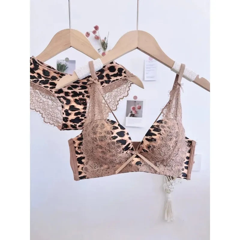 Sada podprsenky Push Up s leopardím vzorem 32‑38 Bezdrátová bezešvá Anti Sag Pohodlné sexy spodní prádlo pro malá prsa