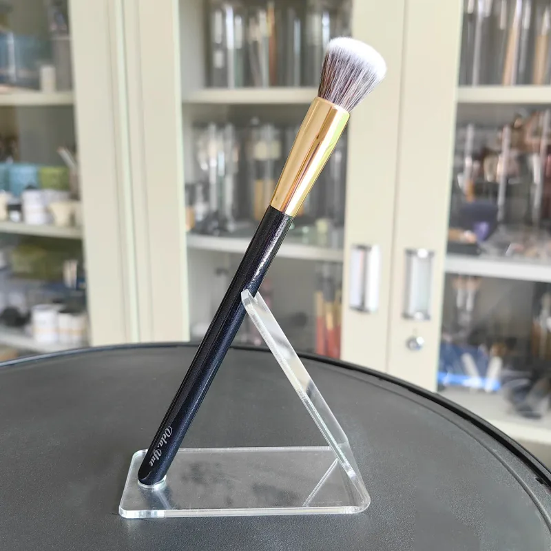 Vela.Yue Precise Pennello per trucco viso Fondotinta Correttore Crema liquida Primer per pieghe Nascondere Miscelazione Pennelli per trucco snellente — image 4