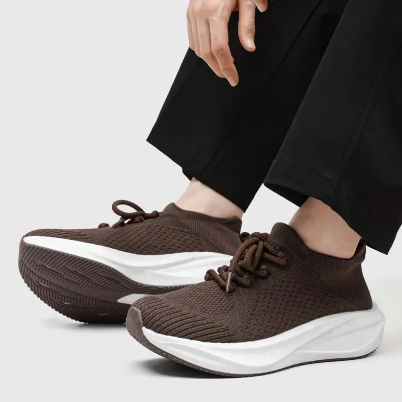 Chaussures de marche en maille pour hommes et femmes, baskets légères et respirantes, chaussures de sport décontractées, grande taille, Style Couple, été — image 3