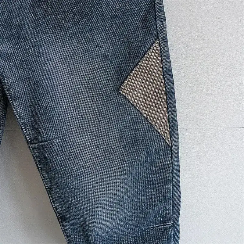 Jeans larghi elastici in vita in denim Primavera Autunno Pantaloni stile harem impiombati Pantaloni casual da uomo 2024 Jeans cargo larghi coreani nuovi elasticizzati — image 5