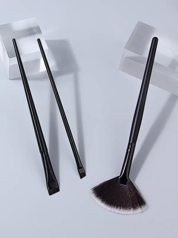 3PCS พัดลม Highlighter แปรงมุม Eyebrow Eyeliner แปรงแต่งหน้าชุดผมนุ่มสังเคราะห์ที่แม่นยำ Eye Face เครื่องสำอางค์แปรง — image 6