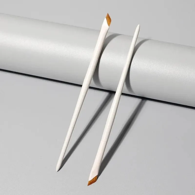 Upgrade Blade Eyeliner Brush Pennello per sopracciglia piatto ad angolo sottile ultra sottile sotto gli occhi Pennelli per trucco Pennello per dettagli precisi bianco — image 4