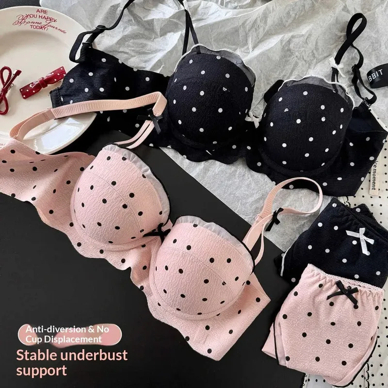 Zweiteiliges Set mit gepunktetem Spitzen-BH, kleine Brust, Raffung, Anti-Sagging-Seitenbrust-Kollektion, bequemes, kabelloses Dessous-Set — image 3