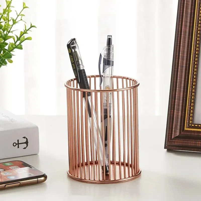 Kosmetika Sminkborstar Förvaringslåda Cylindrisk Etui Förvaring Läppstift Borst Pennhållare Organizer Smidesjärn Penna Förvaring — image 5