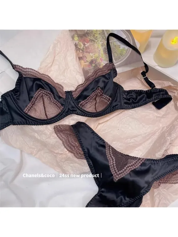 ชุดบราลายคัตเอาท์น่ารัก | เอคัพวิดพื้นเมจิก | ขอบลูกไม้ซากุระ | Bralette สลิมมิ่งญี่ปุ่นพร้อมแผ่นรองเพศ AB Cup Bras — image 1
