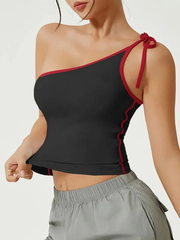 Canotta asimmetrica con una spalla e cinturino allacciato da donna, colore rosso a contrasto, vestibilità slim, canottiera corta estiva Y2K, gilet senza maniche — image 3