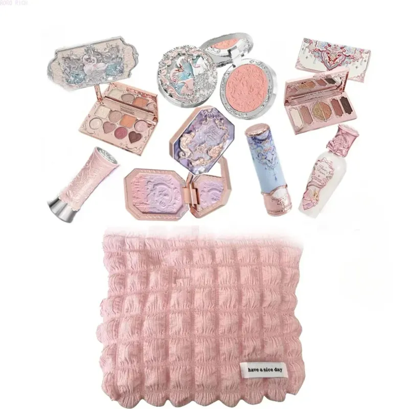 Flower Knows Set trucco Confezione regalo Farfalla Nuvola Spalla Cosmetici Rossetto Fard labbra Ombretto Borsa per trucco — image 3