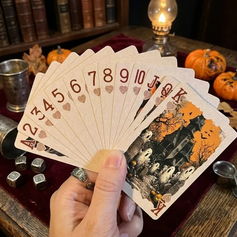55pcs Vintage ฮาโลวีนเล่นไพ่ดาดฟ้า Spooky ฟักทองโครงกระดูกโป๊กเกอร์การ์ด Dark Gothic เกมกระดานครอบครัว Party Prop ของขวัญ — image 3