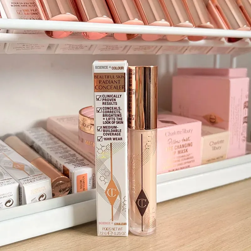 มูลนิธิ Charlotte Highlighter เนื้อสัมผัสต่อเนื่องของสเปรย์เซ็ตติ้งคอนซีลเลอร์ให้ความชุ่มชื่นสำหรับการแต่งหน้า เครื่องสำอาง Essence Tilbury — image 9