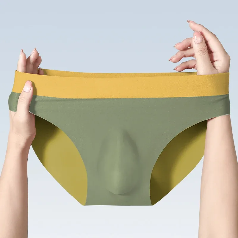 Sous-vêtements sans couture en soie glacée pour hommes, shorts triangulaires de poinçonnage 3D, sous-vêtements fins d'été, shorts de sport pour garçons