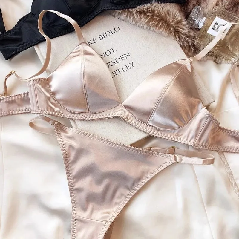 Femmes sous-vêtements Sexy coupe triangulaire soutien-gorge ensemble petite poitrine haut soutien-gorge confortable Push Up soutien-gorge respirant sous-vêtements sans couture — image 5