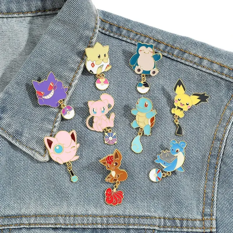 Set di spille smaltate - Simpatiche spille Pikachu Squirtle Charmander per zaini giacche - Distintivi di cartoni animati anime regalo per i fan — image 2