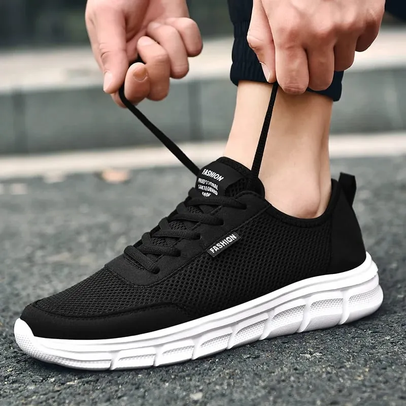 Nuove sneakers da uomo in mesh traspirante, leggere, casual, scarpe da passeggio da uomo, taglia grande 39-48, comode sneakers nere da uomo — image 2