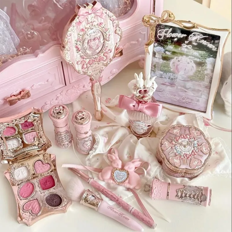 Makyaj Seti Çiçek Bilir Kabuk İnci Tavşan Bahçe Ayar Pudrası Dudak Parlatıcısı Allık Hepsi Bir Arada Kabartma Tozu Glitter Fosforlu Kit — image 5
