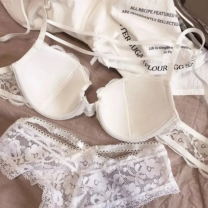 Lingerie da donna Reggiseno e slip comodi senza fili Set di slip e rete ricamati Intimo anti-cedimento ricamato Pure Desire — image 4