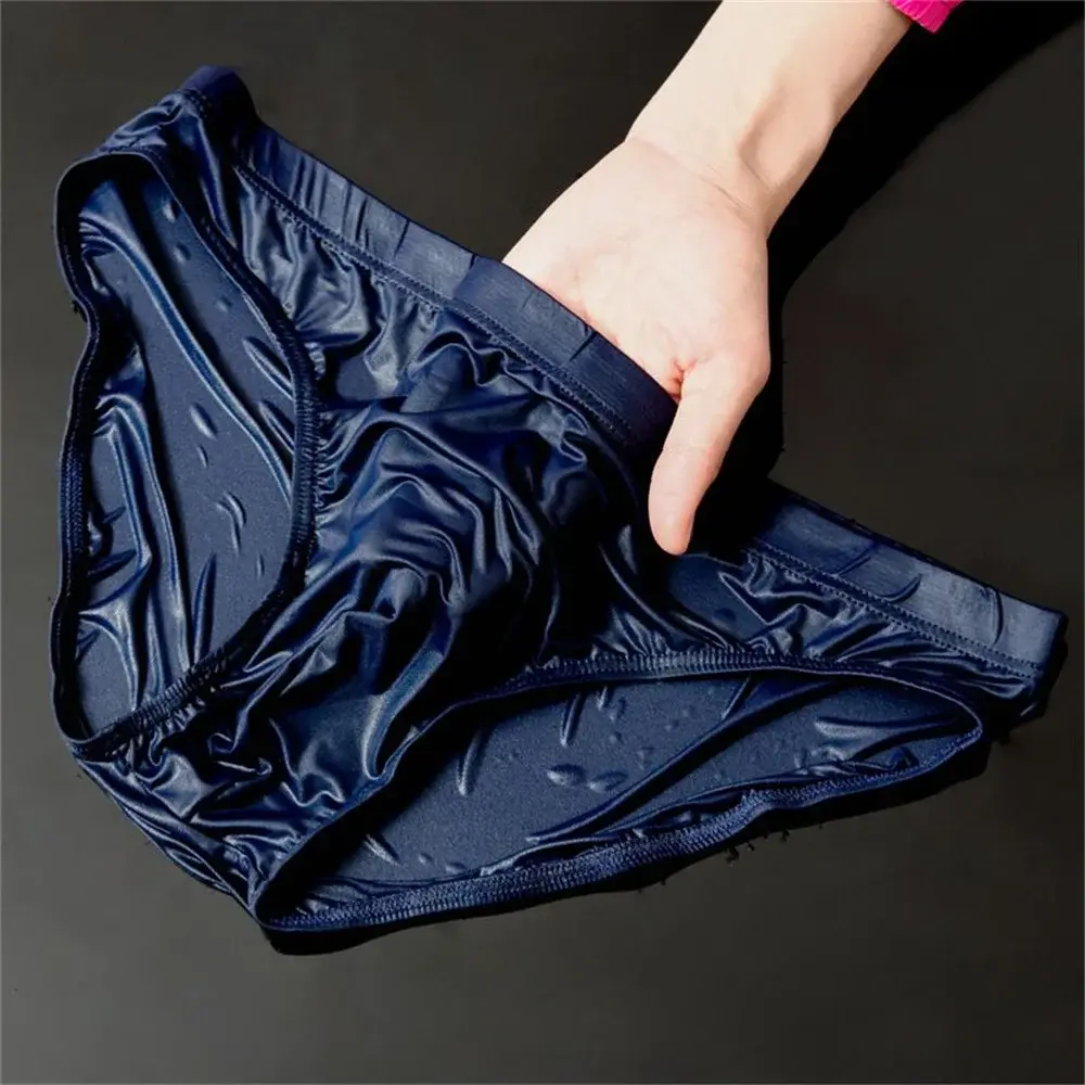 Man Ice Silk Bulge Pouch Underwear Breathable Seamless Briefs Summer Thin Boys Sports Low Waist Sexy Summer Panties — image 1